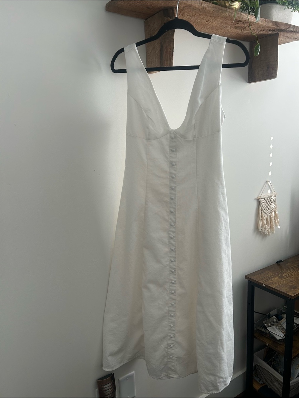 SHEIN White Sleeveless Midi Dress with Button-Front